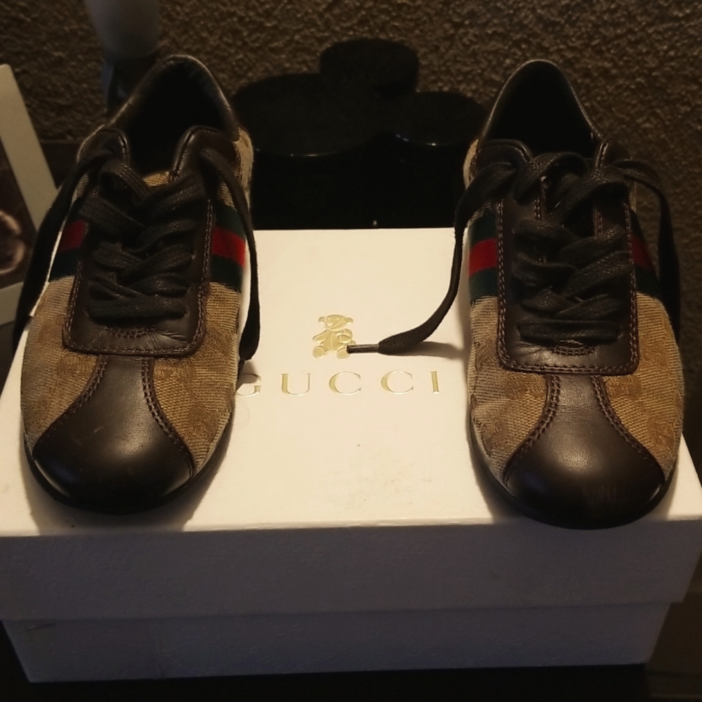 Gucci sneakers